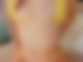 Kloe's Live Sex Cam Show