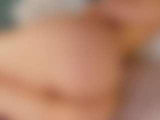 Live cam show with Kloe - Solo on Camsoda