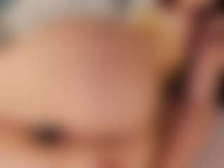 Kloe's Live Sex Cam Show