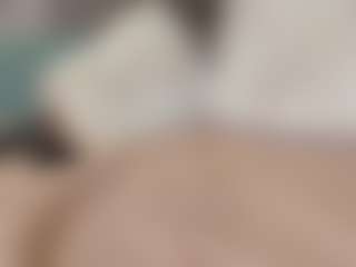 Live cam show with Kloe - Solo on Camsoda