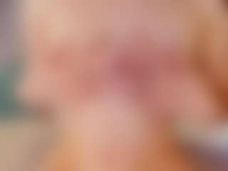 Kloe's Live Sex Cam Show