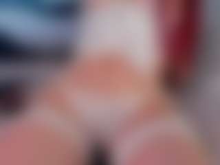 Kloe's Live Sex Cam Show