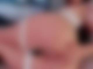 Live cam show with Kloe - Facial Piercings on camwithhim.com