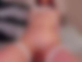 Kloe's Live Sex Cam Show