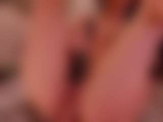 Kloe's Live Sex Cam Show