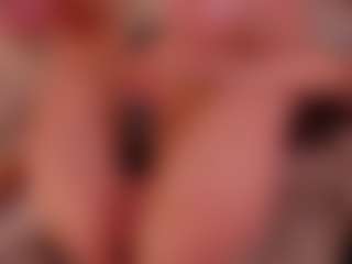 Kloe's Live Sex Cam Show