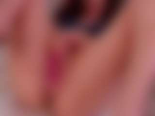 Kloe's Live Sex Cam Show