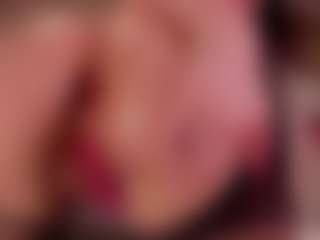 Kloe's Live Sex Cam Show