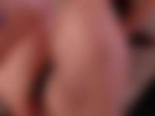 Live cam show with Kloe - Big Ass on Mixed Magazine Live