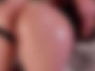 Live cam show with Kloe - Red Hair Squirt on SinfulBabes
