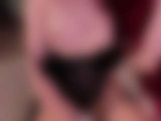 Kloe's Live Sex Cam Show