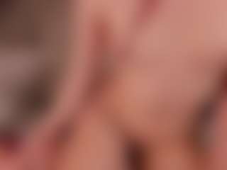Kloe's Live Sex Cam Show