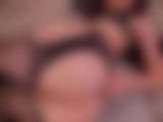 Live cam show with Kloe - Secretary on Camsoda
