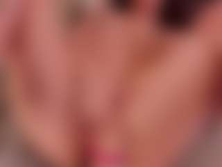 Kloe's Live Sex Cam Show