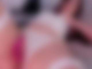 Kloe's Live Sex Cam Show