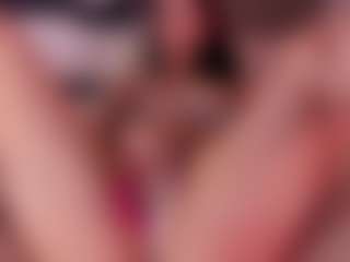 Kloe's Live Sex Cam Show