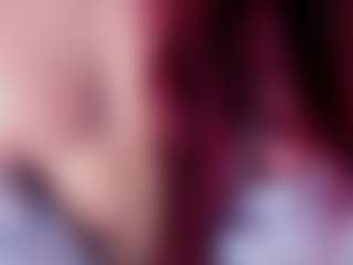 Kloe's Live Sex Cam Show