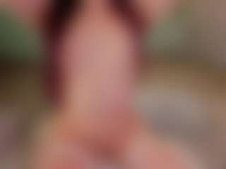 Live cam show with Kloe - Green Eyes on Fling VIP Chat