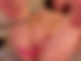 Kloe's Live Sex Cam Show