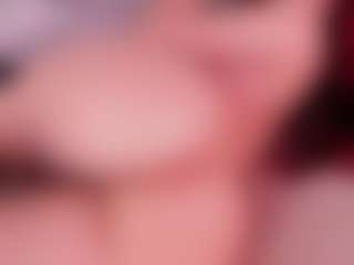Kloe's Live Sex Cam Show