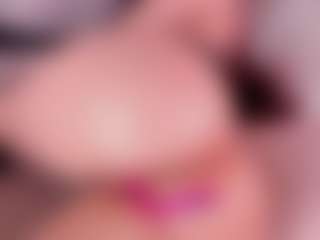 Kloe's Live Sex Cam Show