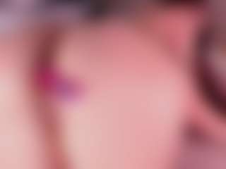 Kloe's Live Sex Cam Show