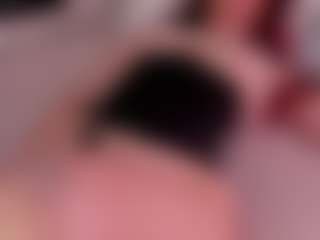 Kloe's Live Sex Cam Show