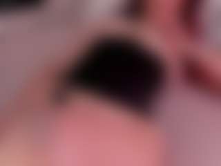 Kloe's Live Sex Cam Show