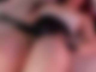 Live cam show with Kloe - Tattoos Red Hair on liverealitysex.com