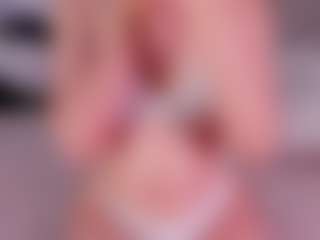 Kloe's Live Sex Cam Show
