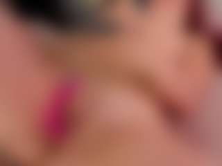 Kloe's Live Sex Cam Show