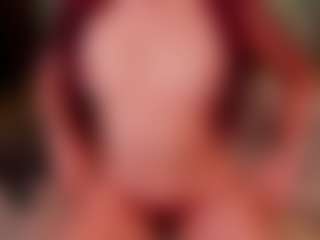 Live cam show with Kloe - Teen (18+) on Camsoda
