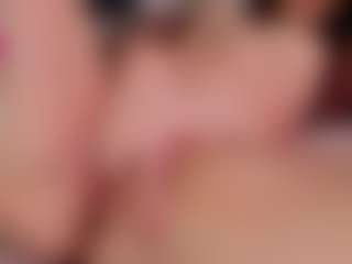 Kloe's Live Sex Cam Show