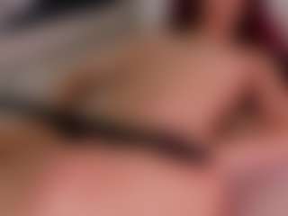 Live cam show with Kloe - Vr on Milfs Live