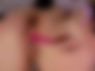 Kloe's Live Sex Cam Show