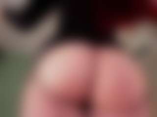 Kloe's Live Sex Cam Show