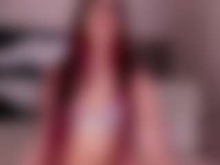 Kloe's Live Sex Cam Show