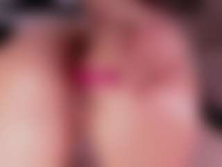 Kloe's Live Sex Cam Show