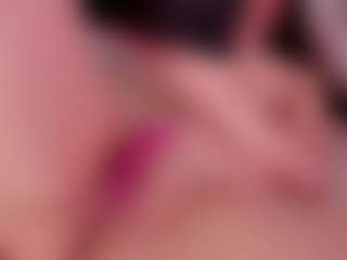 Kloe's Live Sex Cam Show
