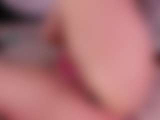 Kloe's Live Sex Cam Show