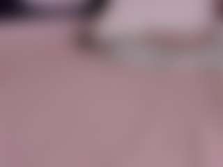 Live cam show with Kloe - Green Eyes on testsause.com