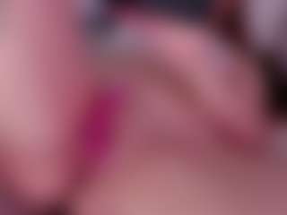 Kloe's Live Sex Cam Show