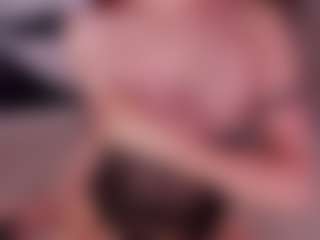 Kloe's Live Sex Cam Show