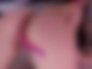 Kloe's Live Sex Cam Show