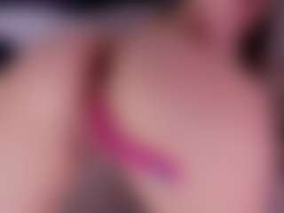 Kloe's Live Sex Cam Show