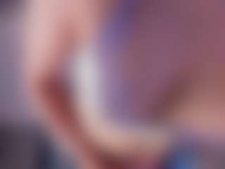 Kloe's Live Sex Cam Show