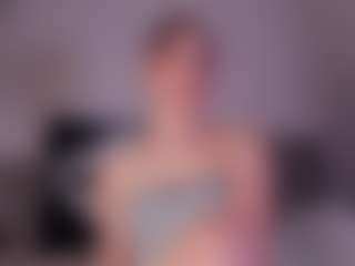 Kloe's Live Sex Cam Show