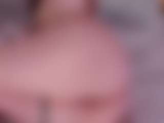 Kloe's Live Sex Cam Show
