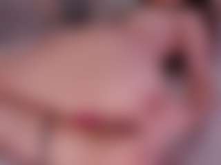 Kloe's Live Sex Cam Show