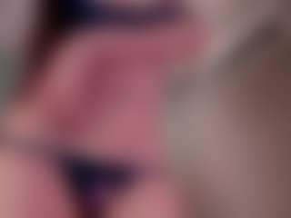 Kloe's Live Sex Cam Show
